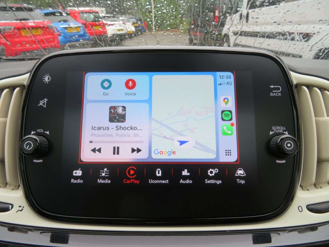 A 2021 FIAT 500 1.0 MHEV Lounge Hatchback 3dr Petrol Manual Euro 6 (s/s) (70 bhp) SUNROOF + A 2021 FIAT 500 1.0 MHEV Lounge Hatchback 3dr Petrol Manual Euro 6 (s/s) (70 bhp) SUNROOF +