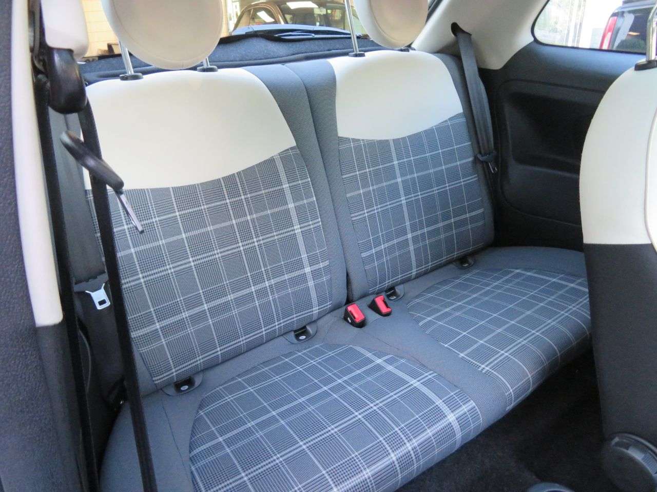 2021 FIAT 500 2021 FIAT 500