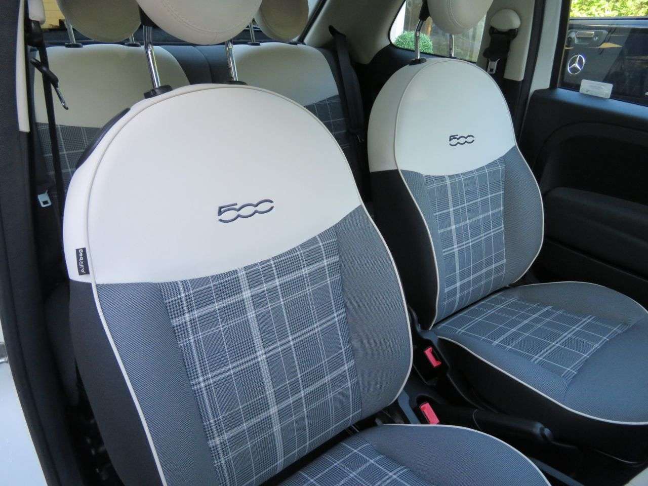 2021 FIAT 500 2021 FIAT 500