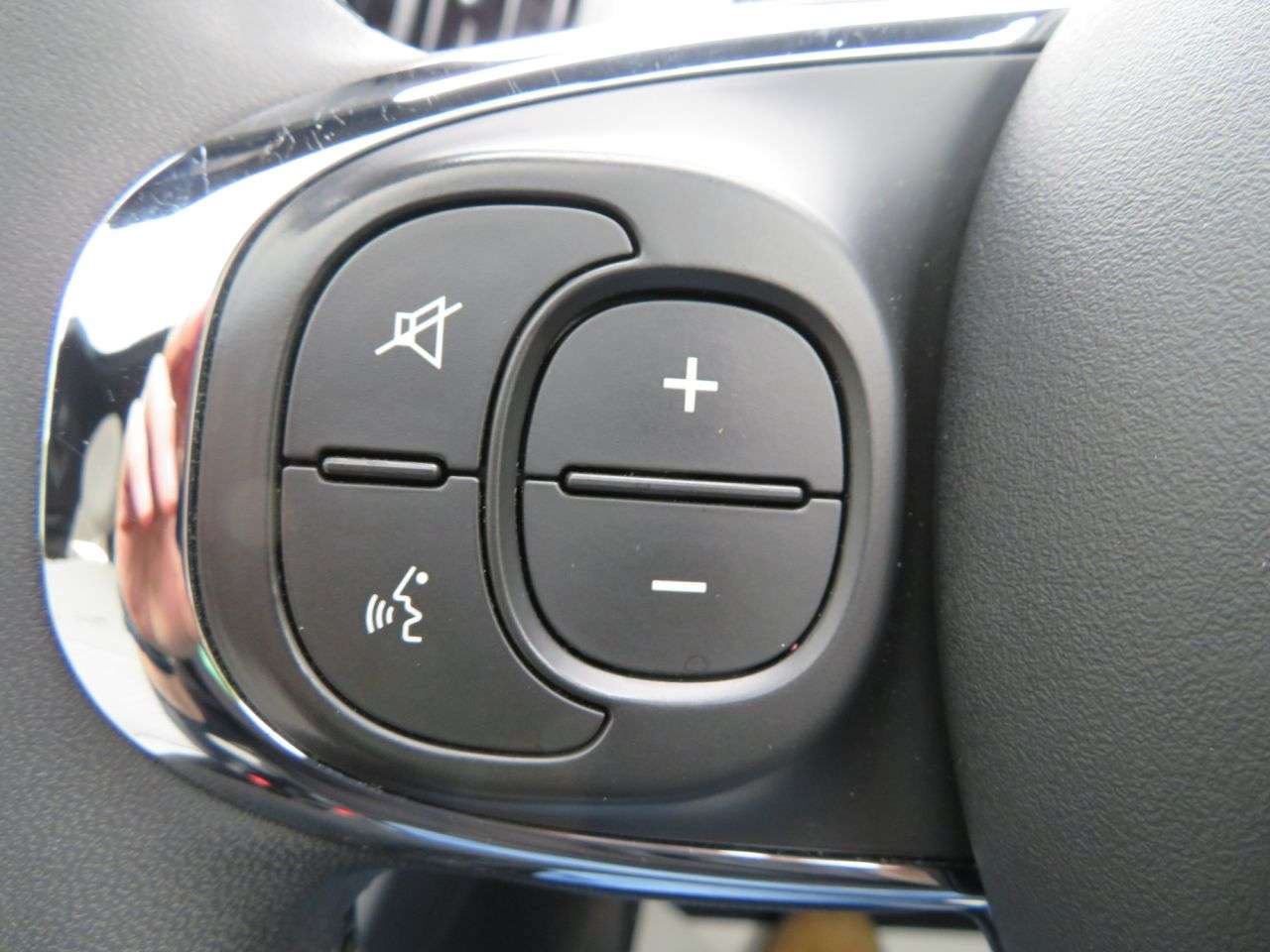 2022 FIAT 500 2022 FIAT 500