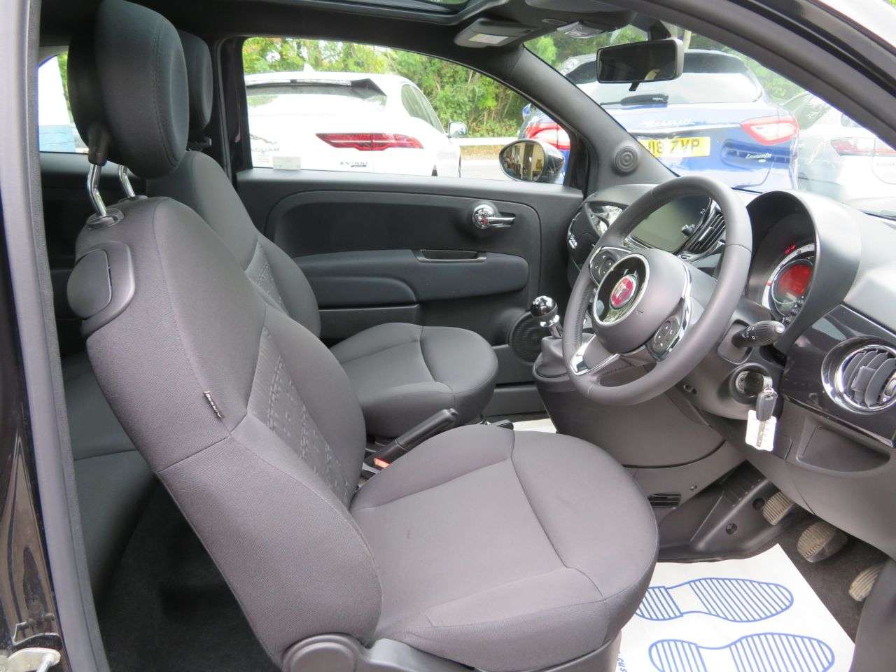 2023 FIAT 500 2023 FIAT 500