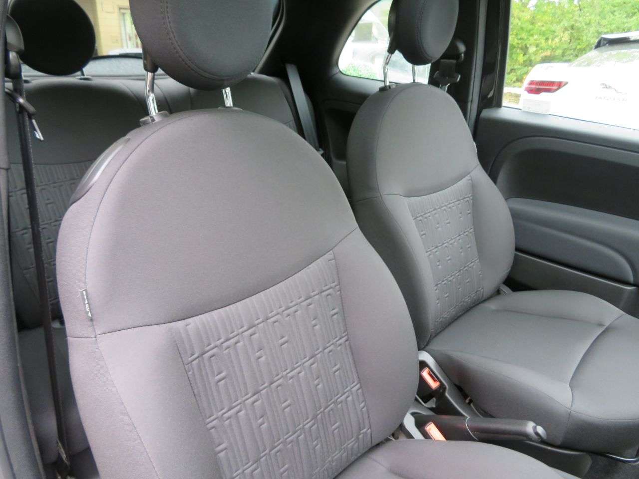 2023 FIAT 500 2023 FIAT 500