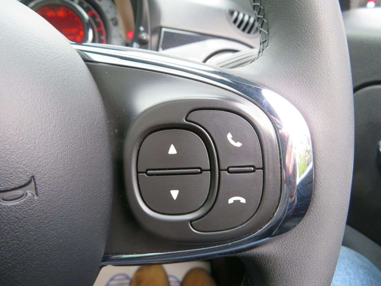 2023 FIAT 500 2023 FIAT 500