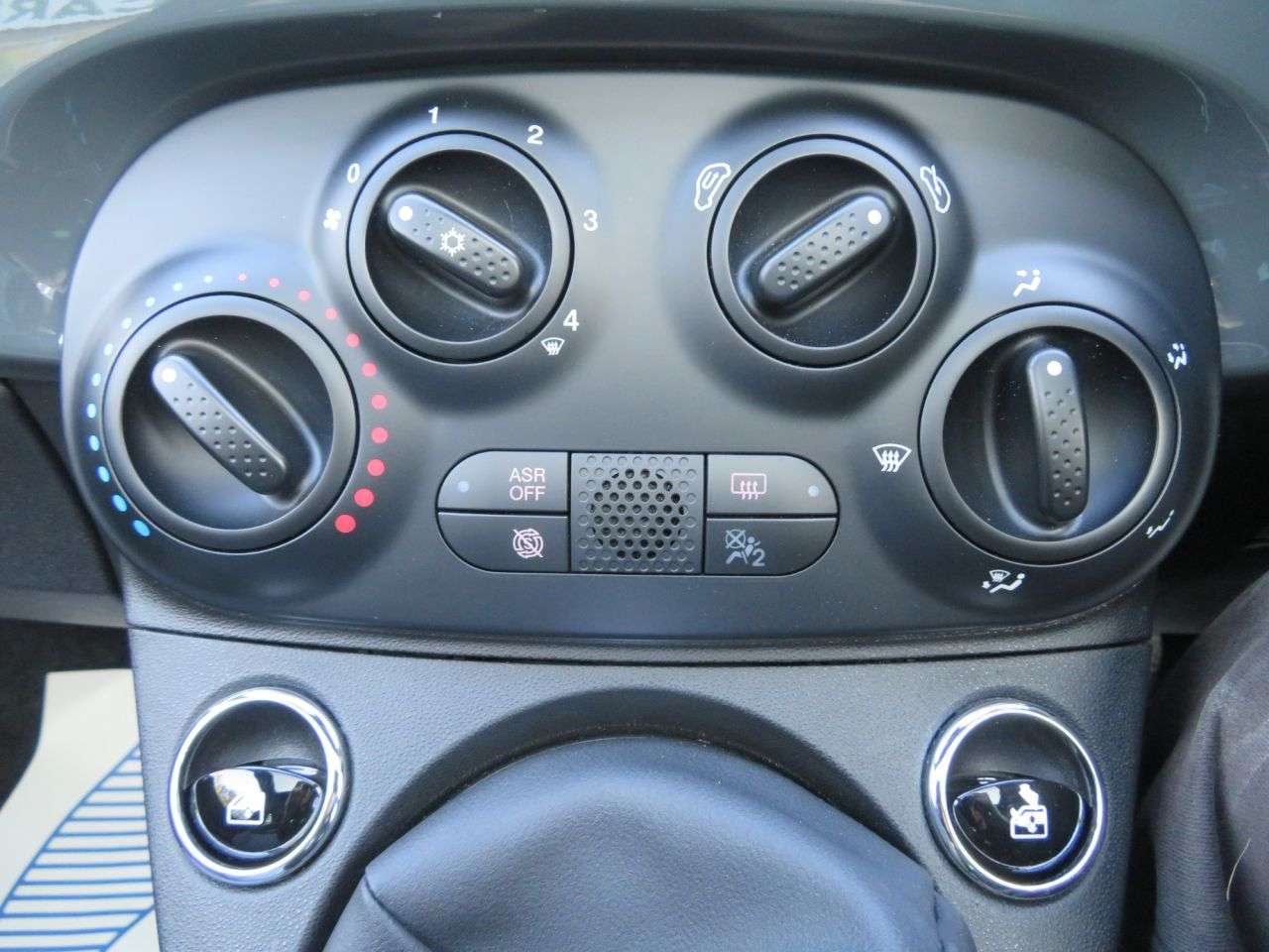 2020 FIAT 500 2020 FIAT 500