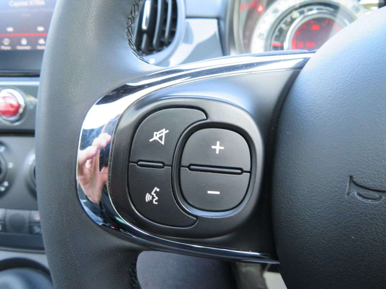 2020 FIAT 500 2020 FIAT 500