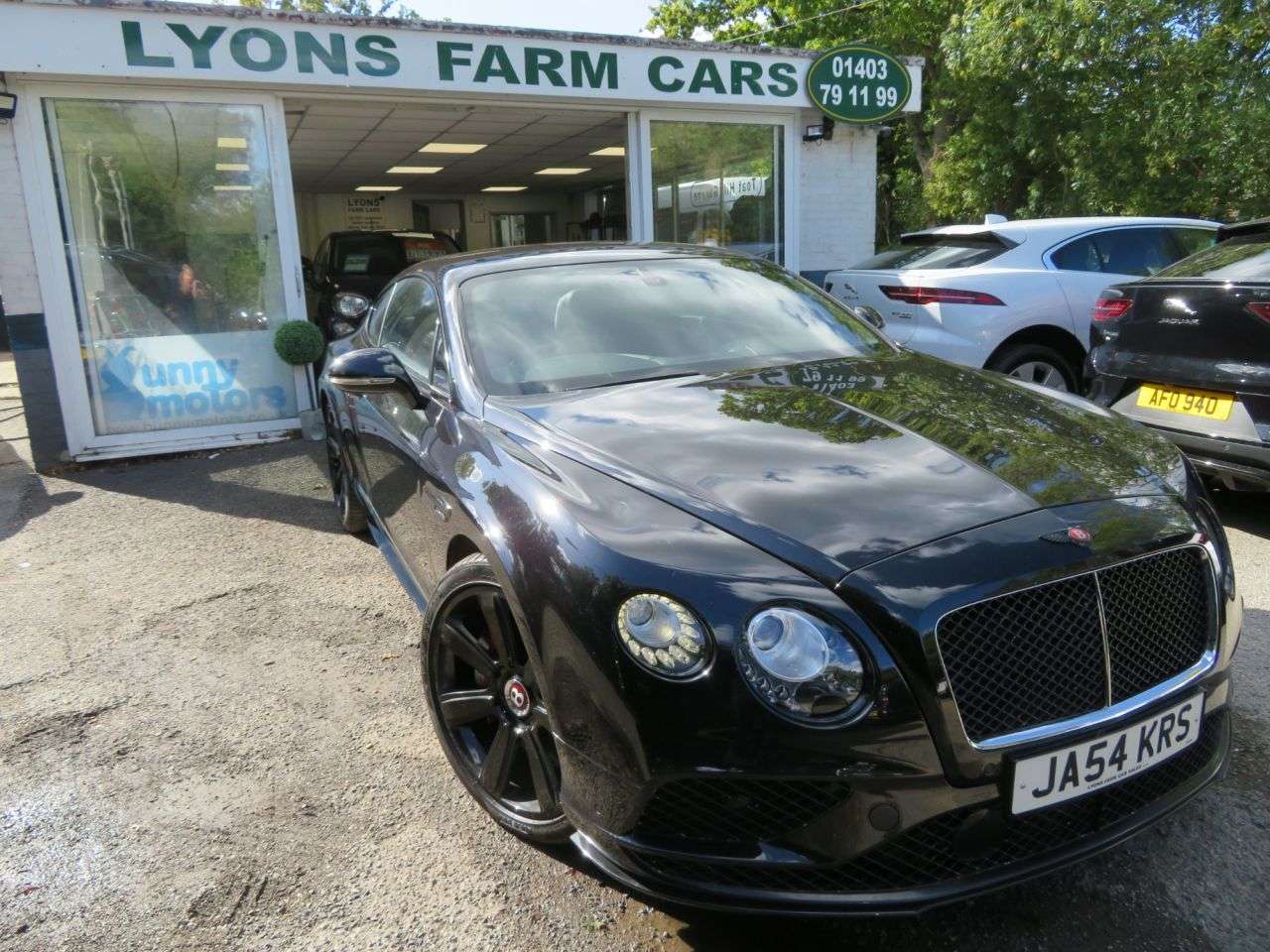A 2016 BENTLEY CONTINENTAL 4.0 V8 GT S Coupe 2dr Petrol Automatic 4WD Euro 6 (528 ps) Four Wheel Drive A 2016 BENTLEY CONTINENTAL 4.0 V8 GT S Coupe 2dr Petrol Automatic 4WD Euro 6 (528 ps) Four Wheel Drive