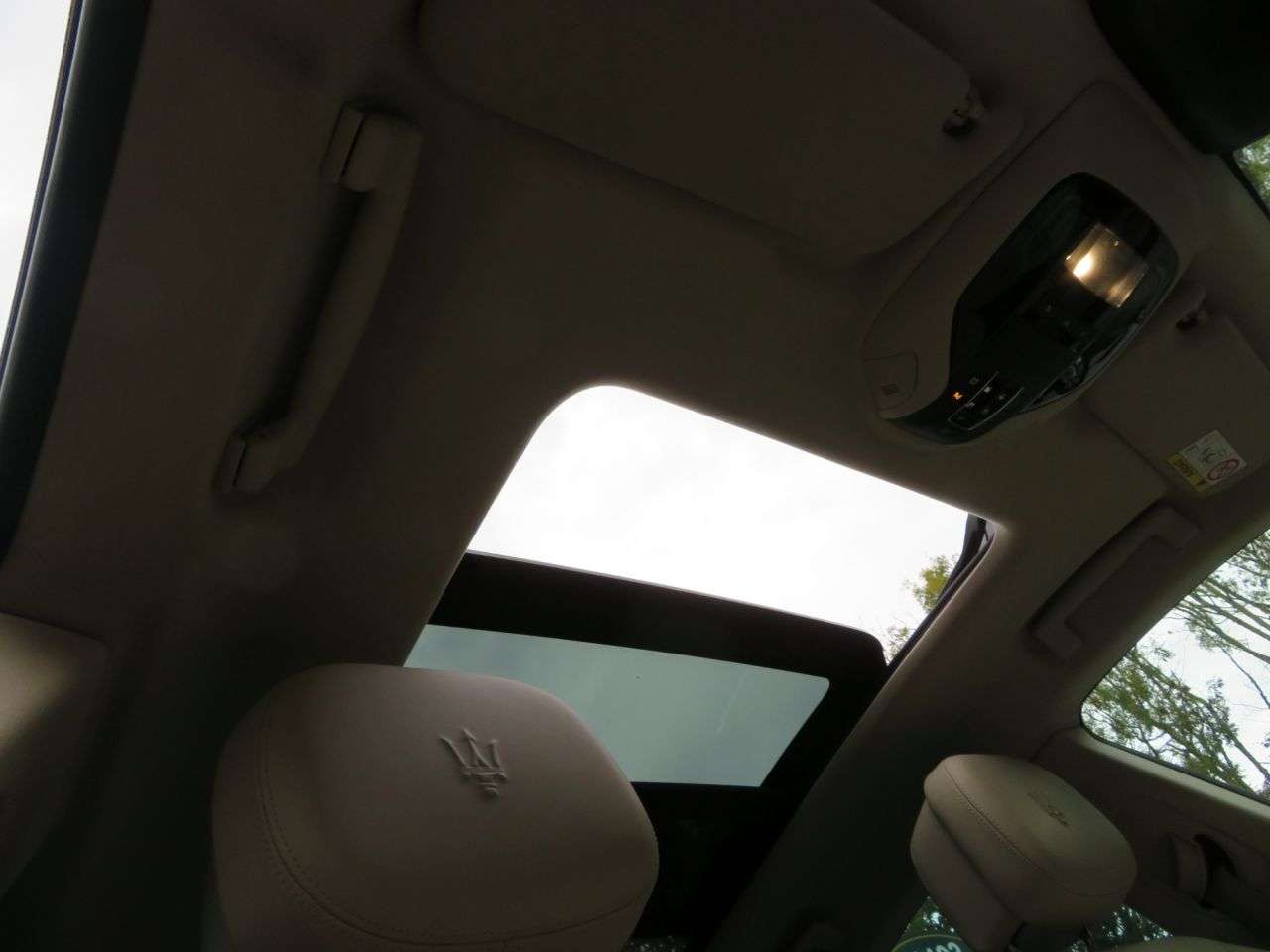 A 2018 MASERATI LEVANTE 3.0D V6 SUV 5dr Diesel ZF 4WD Euro 6 (s/s) (275 ps) Automatic Four Wheel Dr A 2018 MASERATI LEVANTE 3.0D V6 SUV 5dr Diesel ZF 4WD Euro 6 (s/s) (275 ps) Automatic Four Wheel Dr