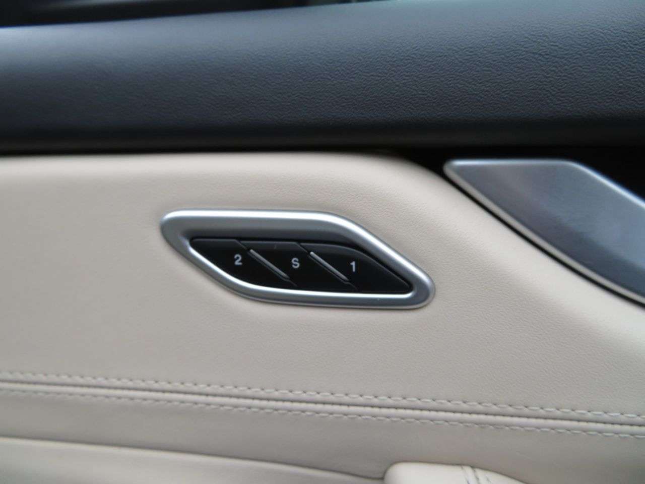 2018 MASERATI LEVANTE 2018 MASERATI LEVANTE