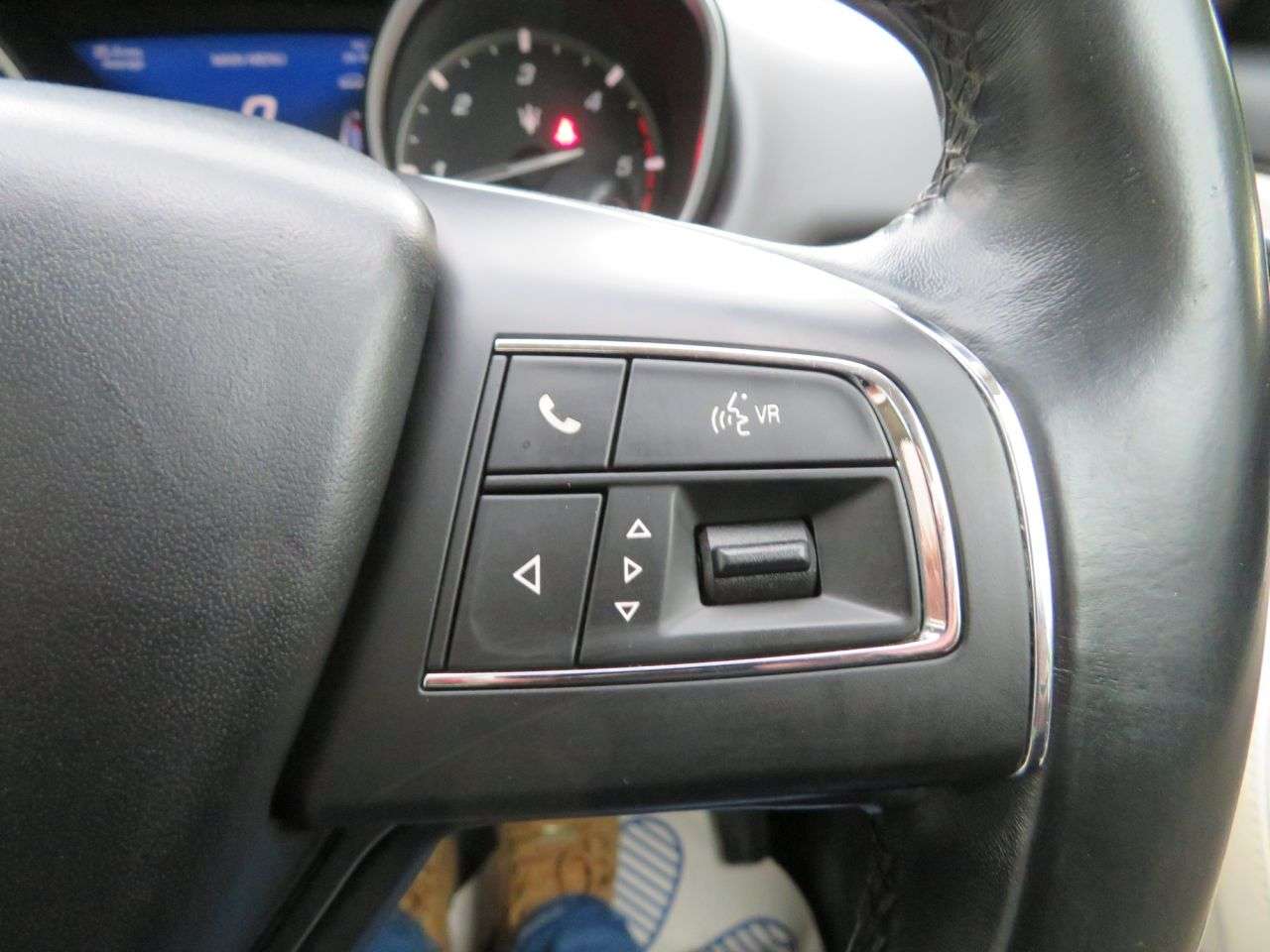 2018 MASERATI LEVANTE 2018 MASERATI LEVANTE