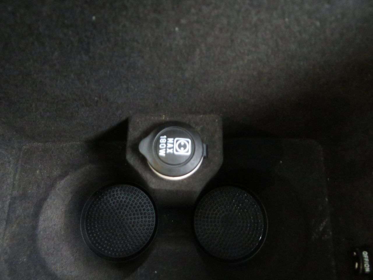 2018 MASERATI LEVANTE 2018 MASERATI LEVANTE