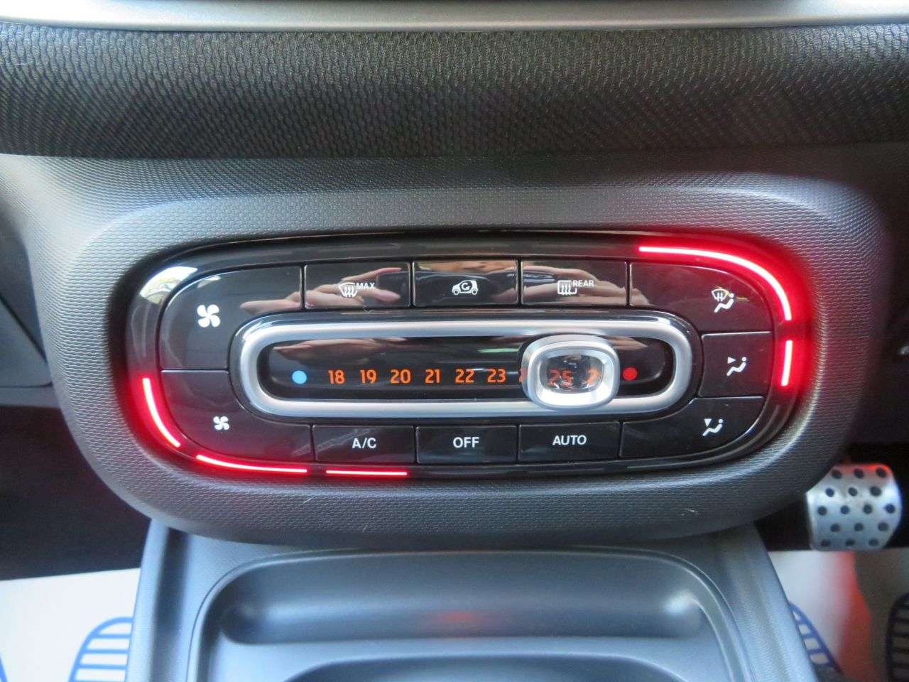 2017 SMART FORFOUR 2017 SMART FORFOUR