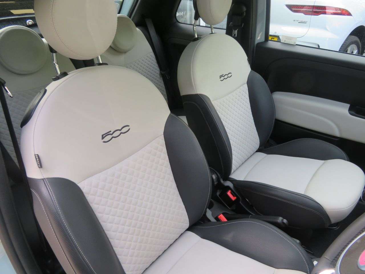 2022 FIAT 500 2022 FIAT 500