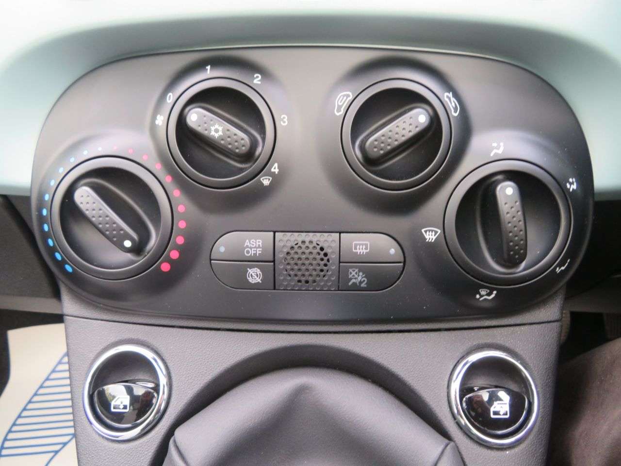 2022 FIAT 500 2022 FIAT 500