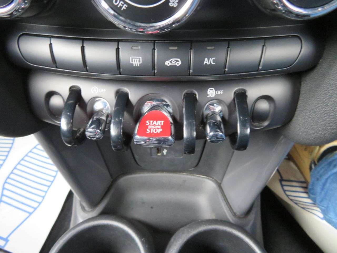 2018 MINI CONVERTIBLE 2018 MINI CONVERTIBLE