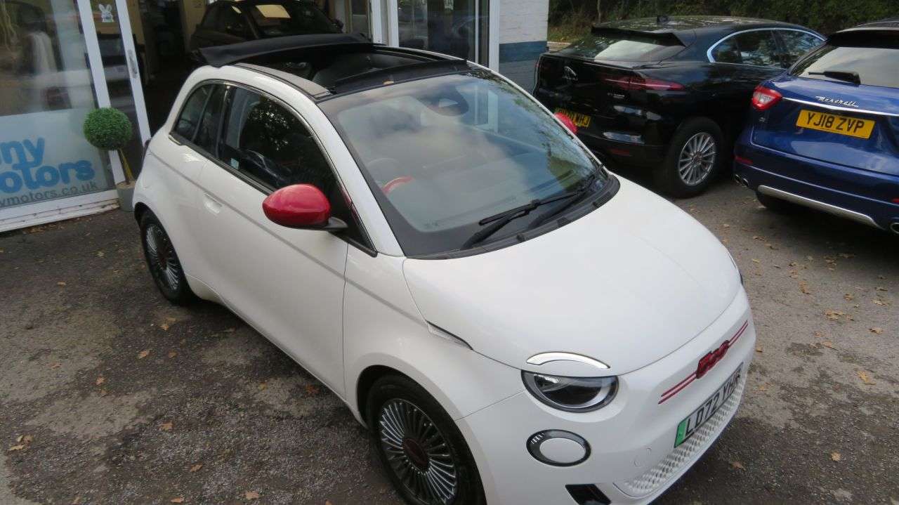 2022 FIAT 500E C 2022 FIAT 500E C