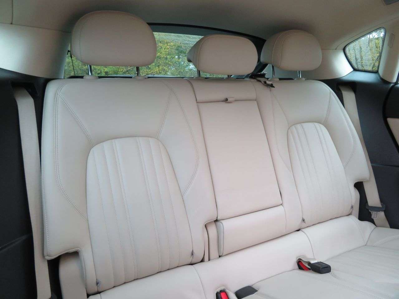 2017 MASERATI LEVANTE 2017 MASERATI LEVANTE