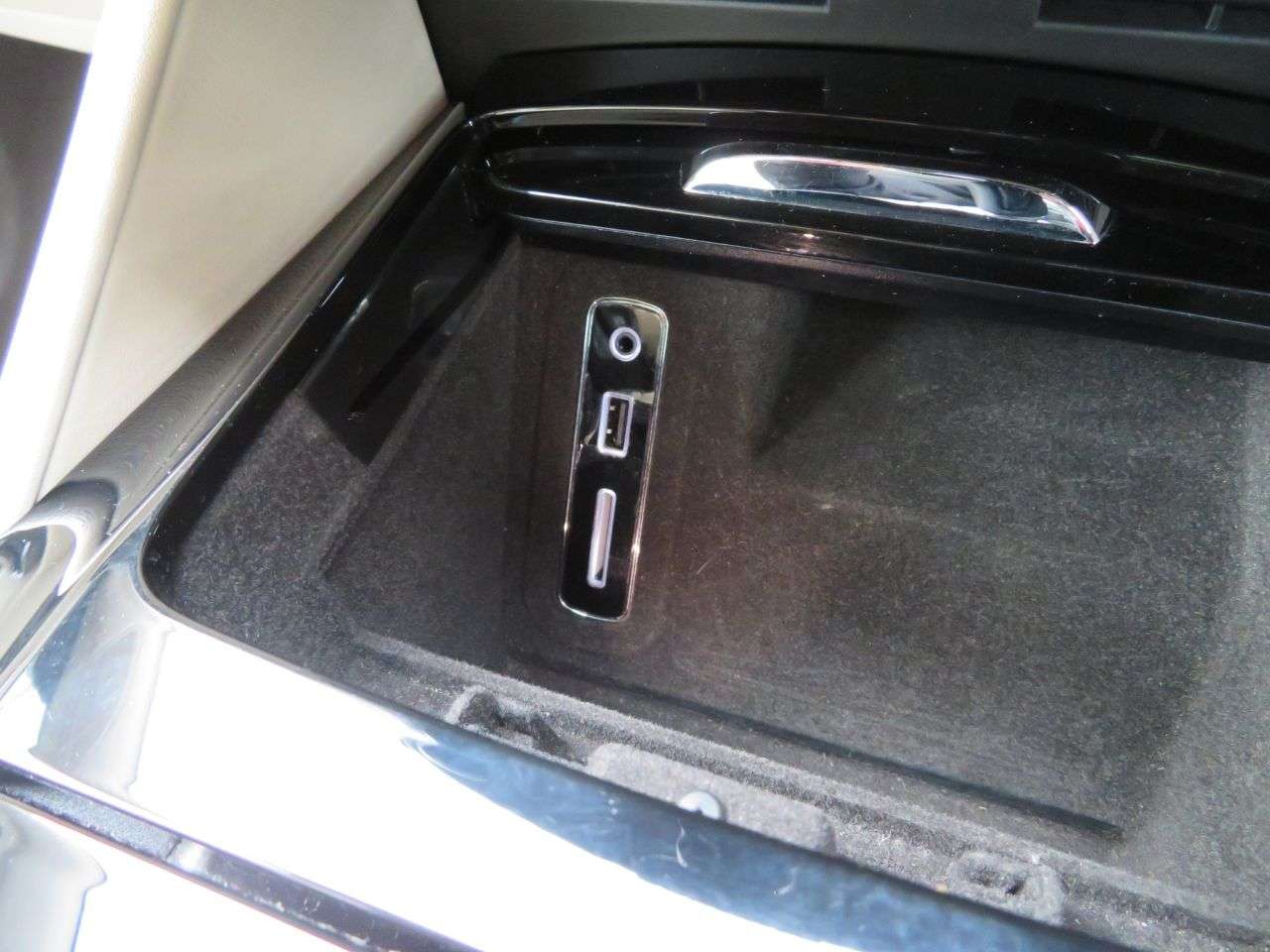 2017 MASERATI LEVANTE 2017 MASERATI LEVANTE