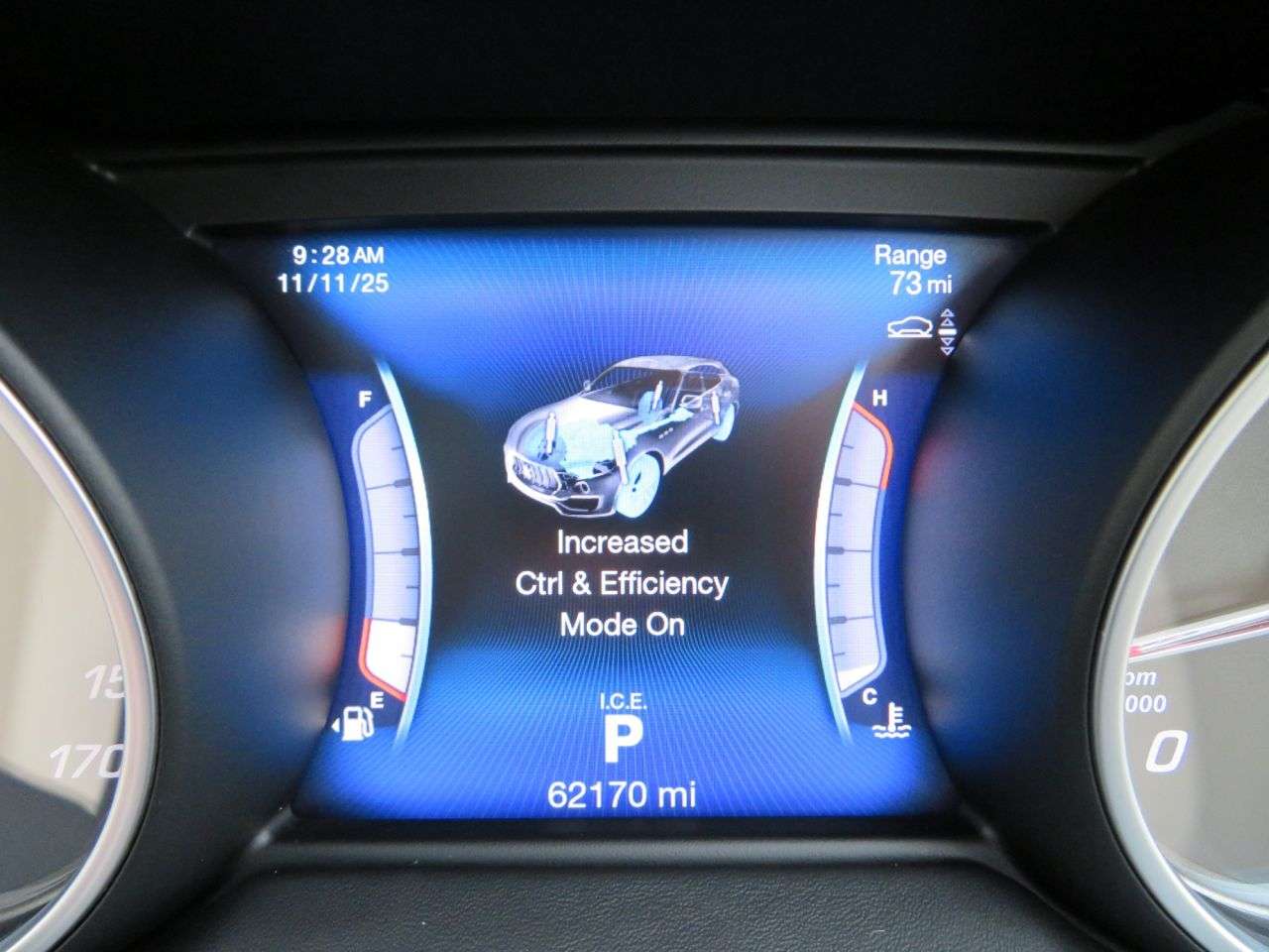 2017 MASERATI LEVANTE 2017 MASERATI LEVANTE