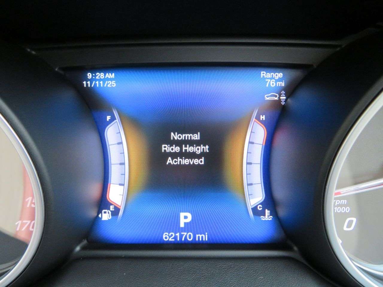 2017 MASERATI LEVANTE 2017 MASERATI LEVANTE