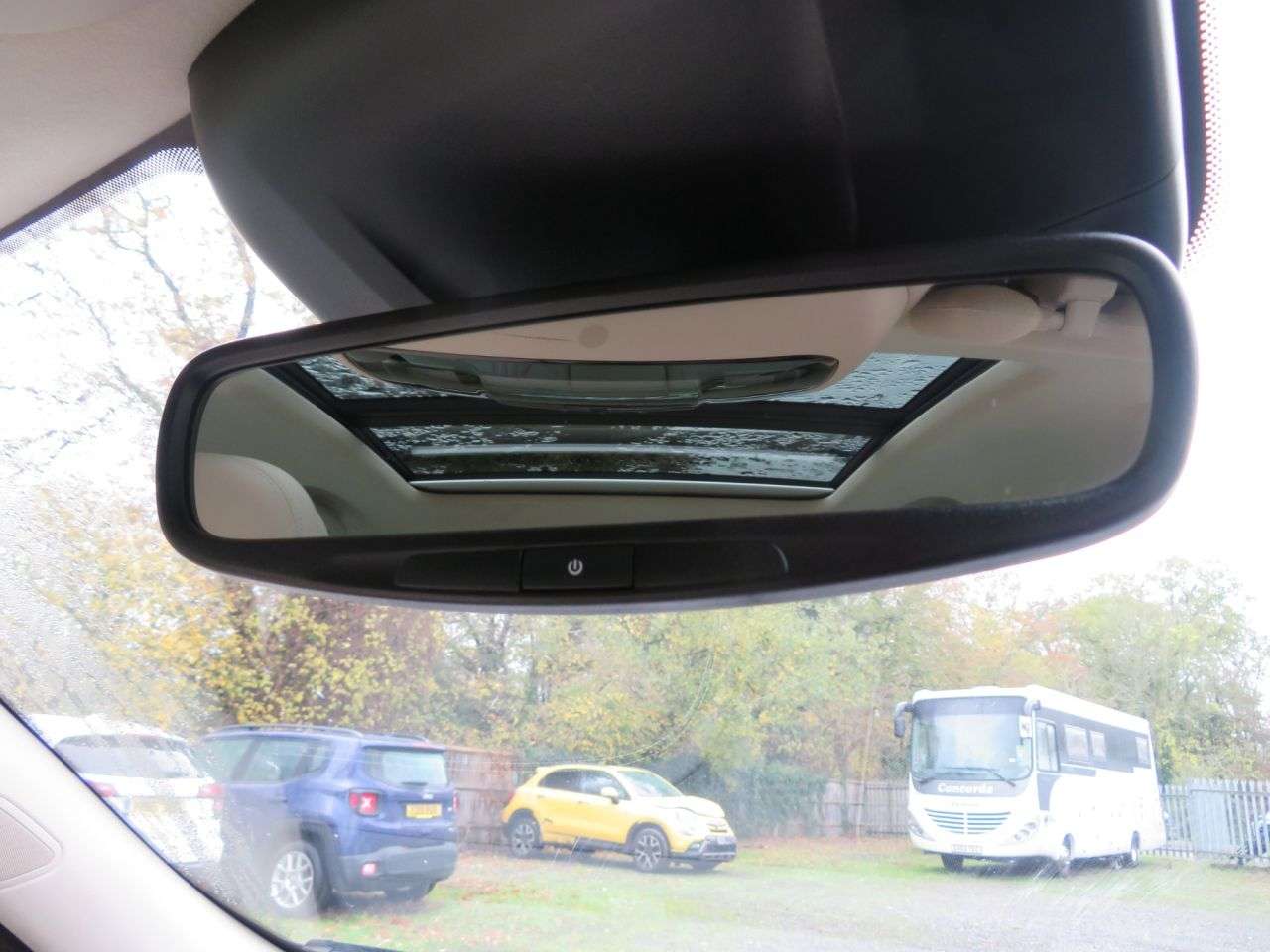 2017 MASERATI LEVANTE 2017 MASERATI LEVANTE