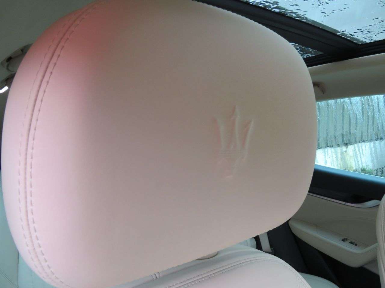 2017 MASERATI LEVANTE 2017 MASERATI LEVANTE