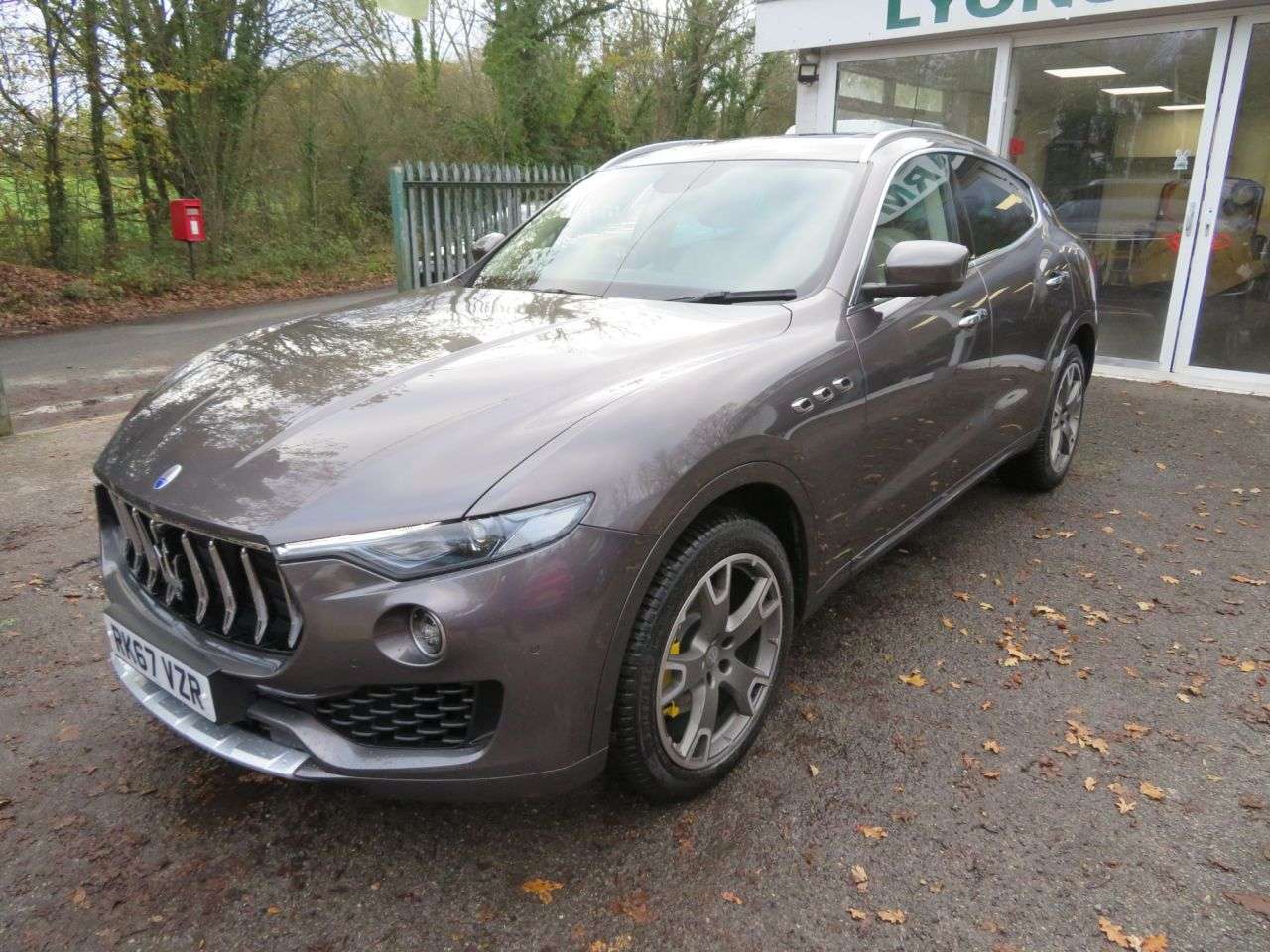 2017 MASERATI LEVANTE 2017 MASERATI LEVANTE