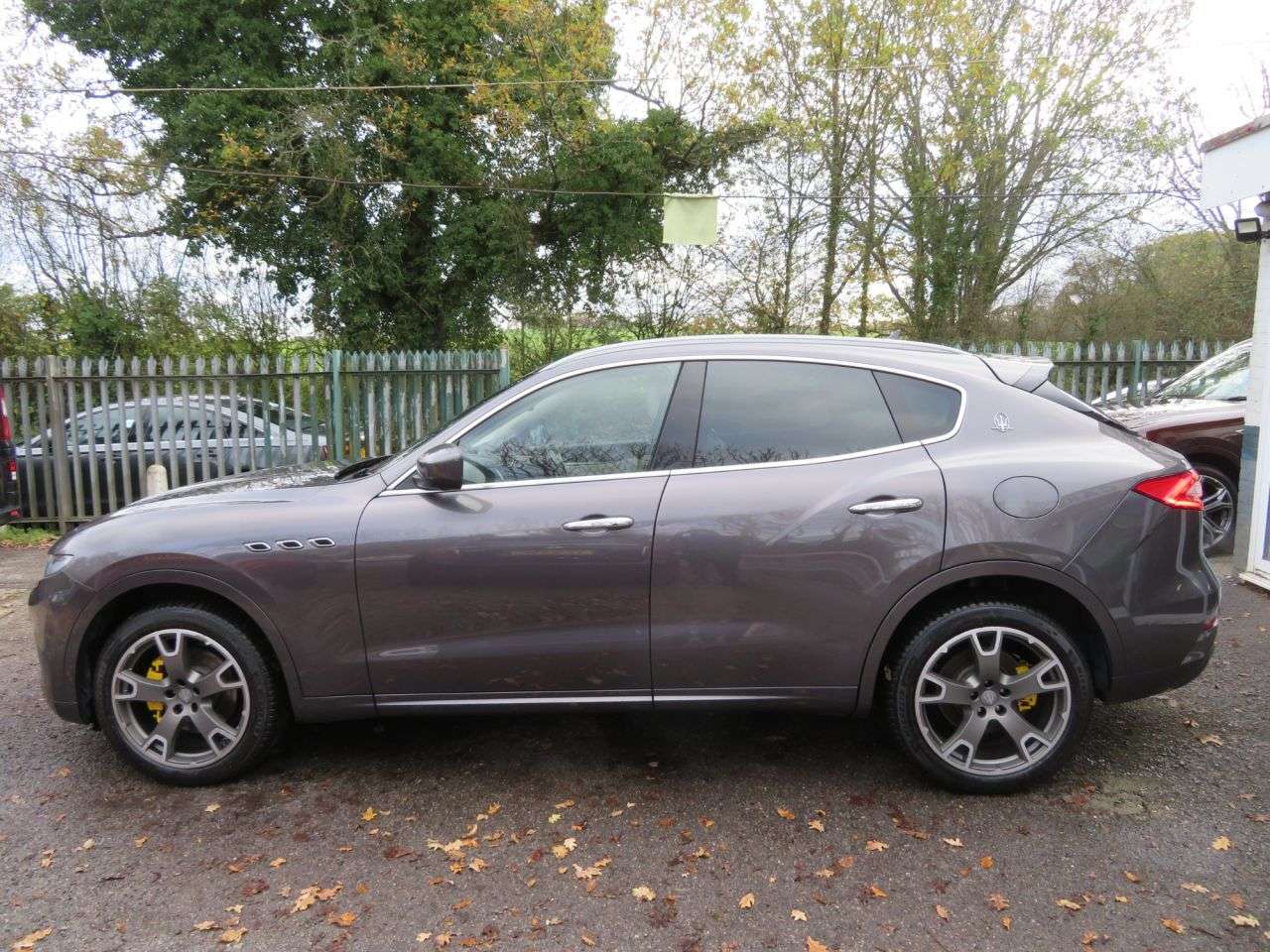 2017 MASERATI LEVANTE 2017 MASERATI LEVANTE