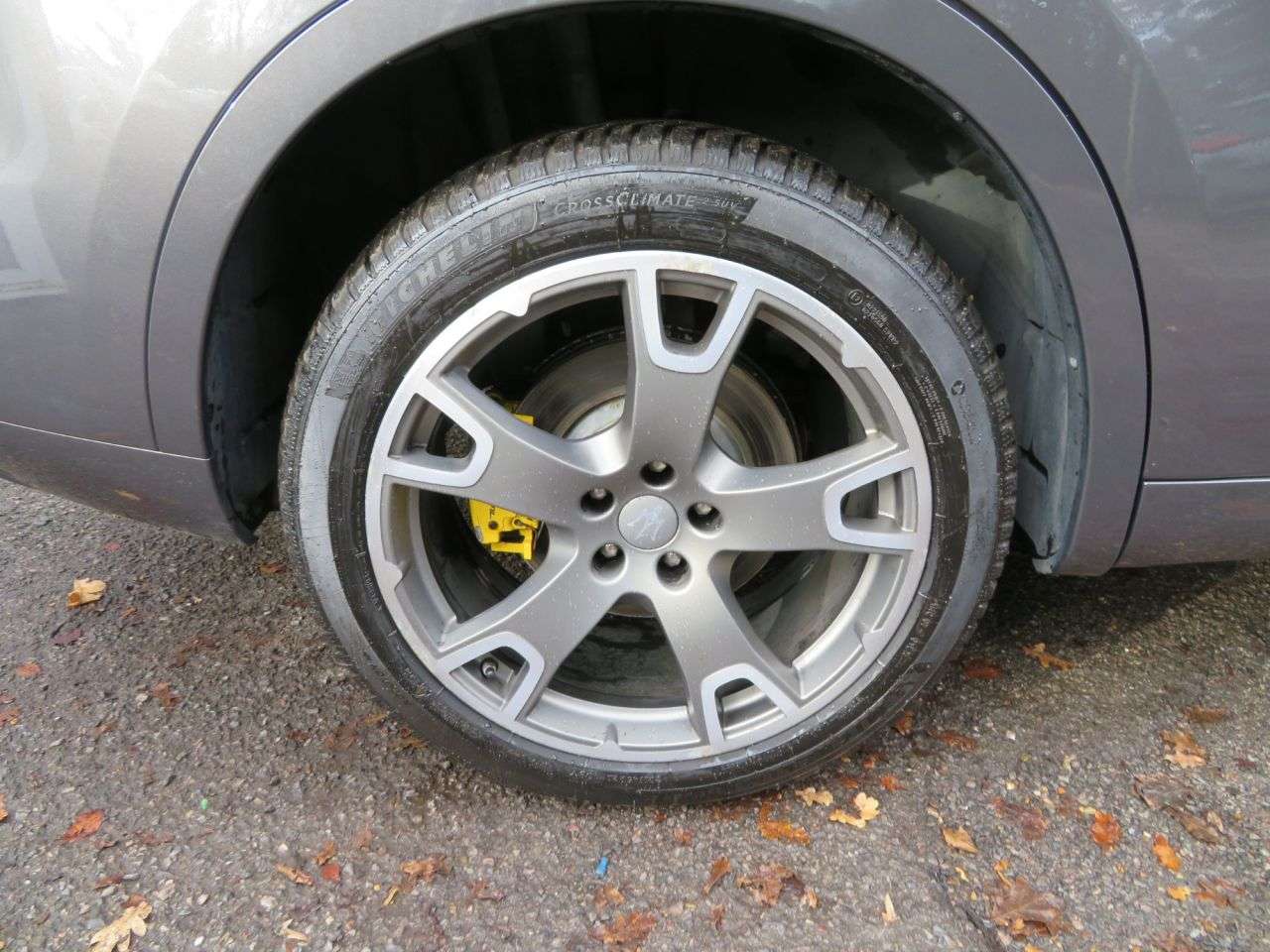 2017 MASERATI LEVANTE 2017 MASERATI LEVANTE