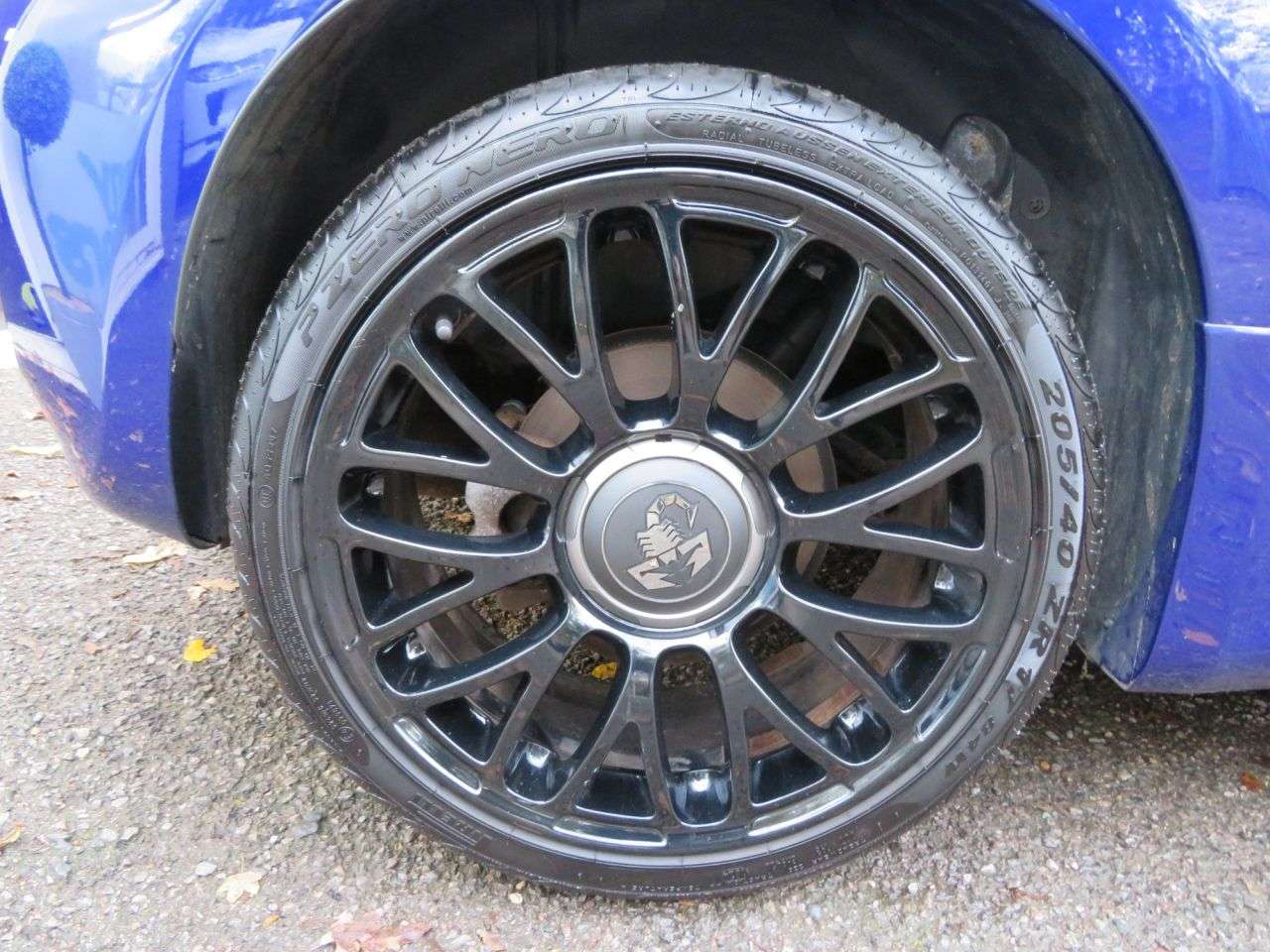 2016 ABARTH 595 2016 ABARTH 595