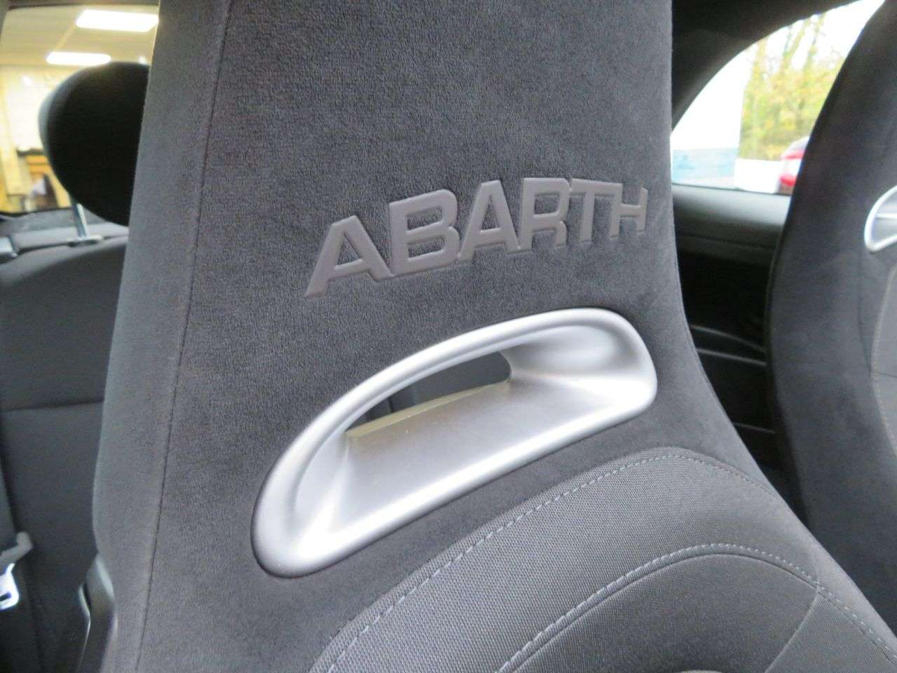 2016 ABARTH 595 2016 ABARTH 595