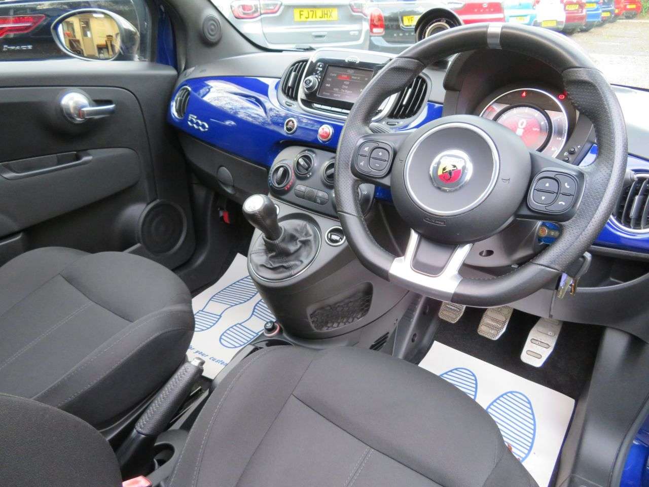 2016 ABARTH 595 2016 ABARTH 595