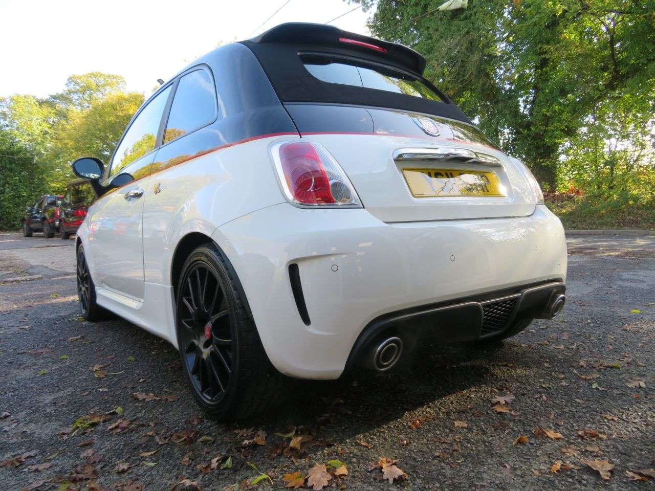 2011 ABARTH 595C 2011 ABARTH 595C