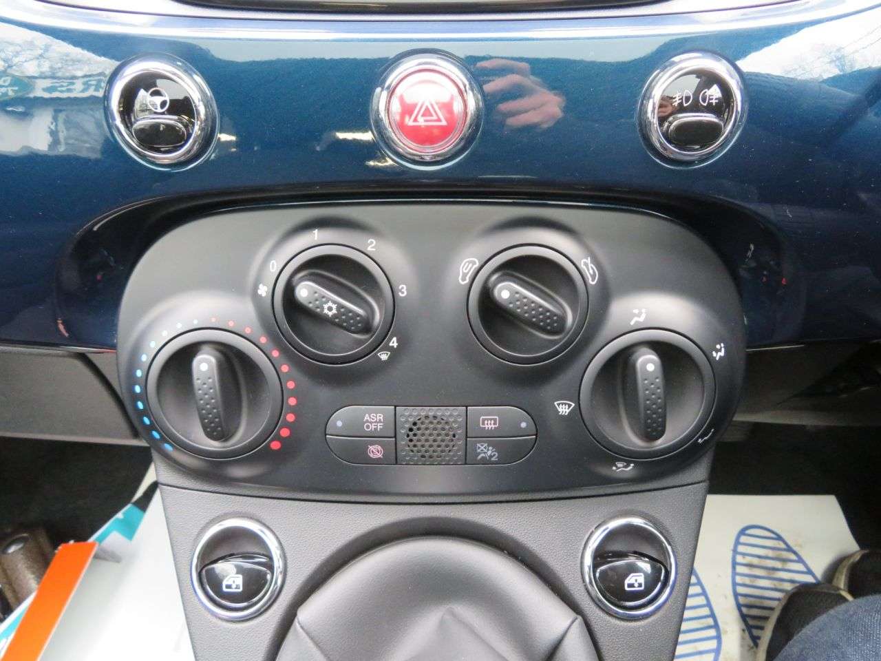 2023 FIAT 500 2023 FIAT 500