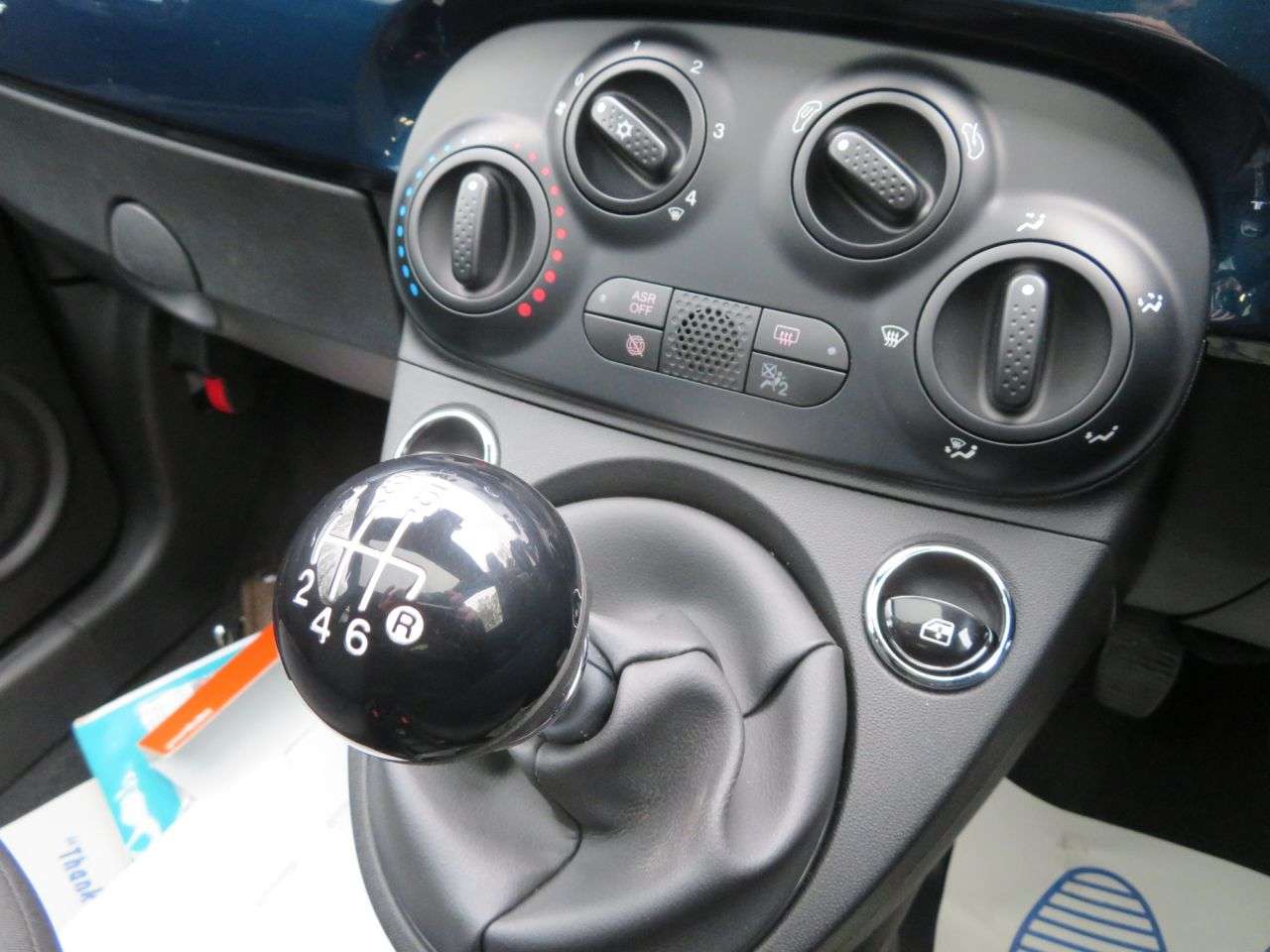 2023 FIAT 500 2023 FIAT 500