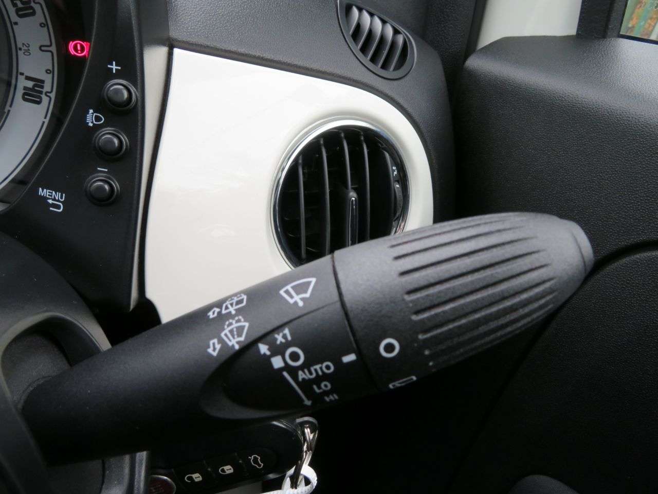 2023 FIAT 500 2023 FIAT 500