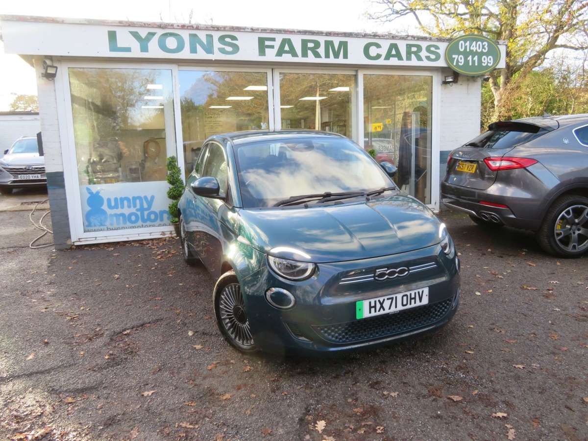 Check out this Fiat 500e 2021 Electric Automatic