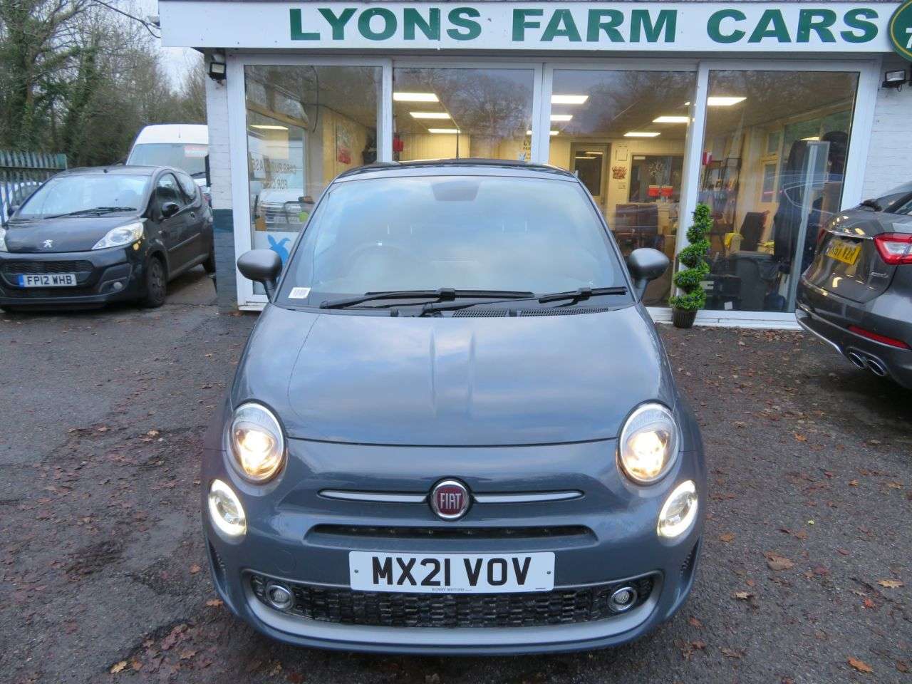 2021 FIAT 500 2021 FIAT 500