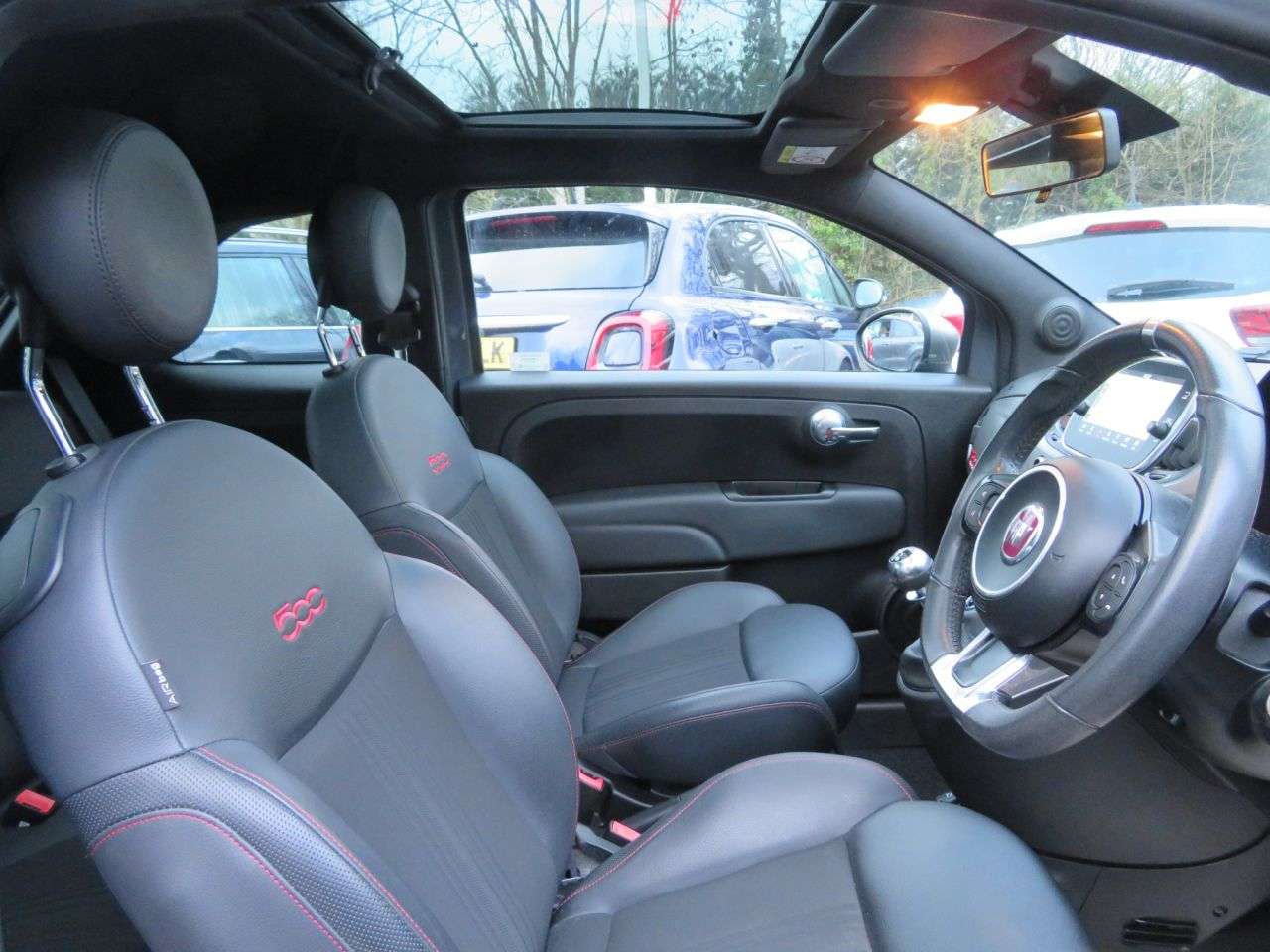 2021 FIAT 500 2021 FIAT 500