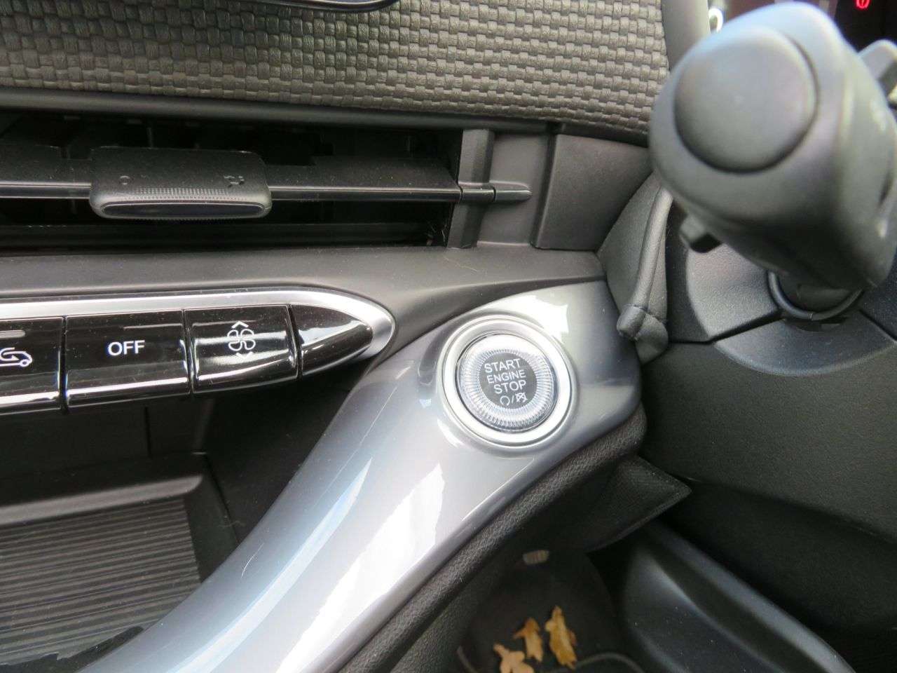 2021 FIAT 500E C 2021 FIAT 500E C