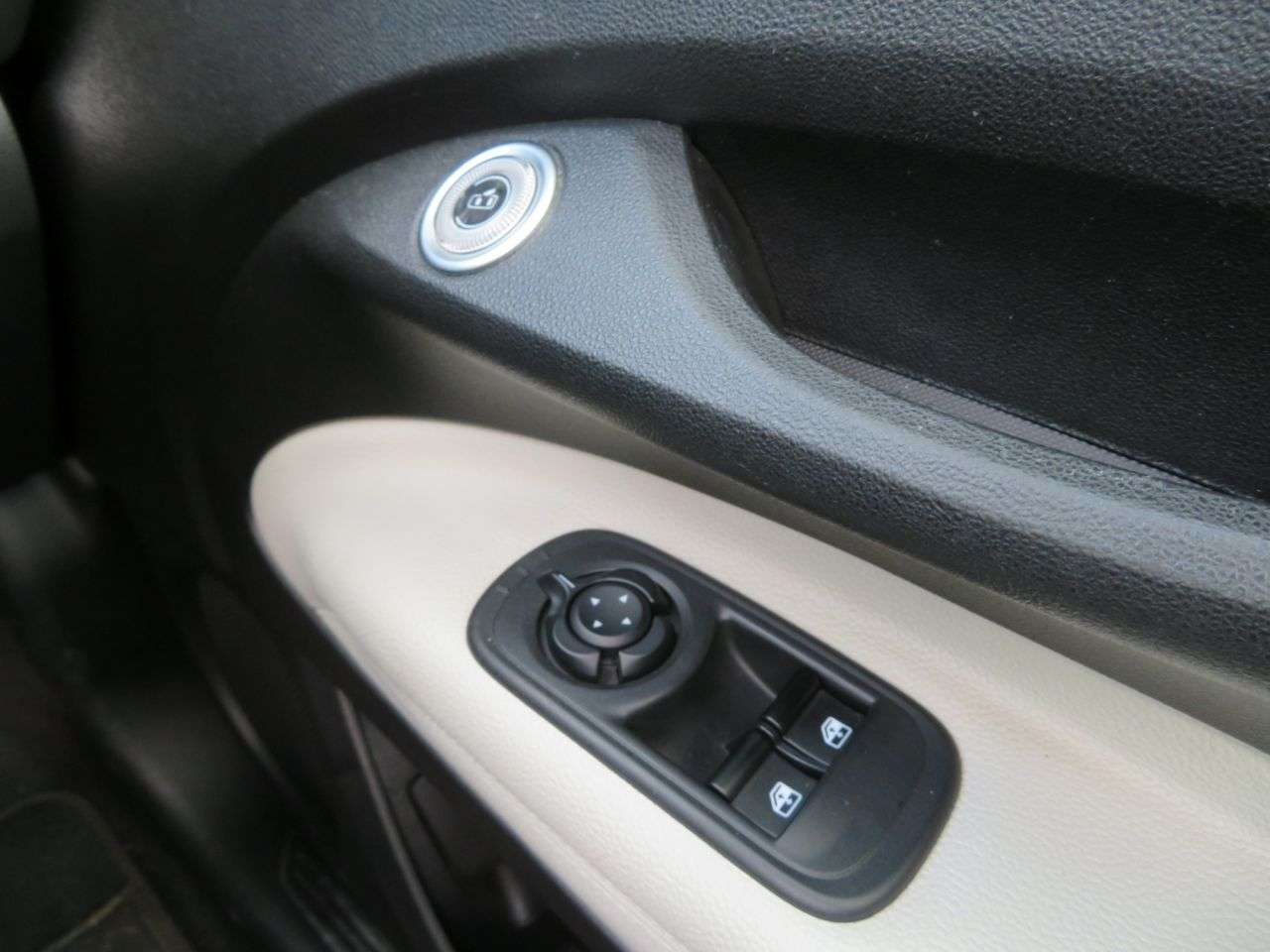 2021 FIAT 500E C 2021 FIAT 500E C