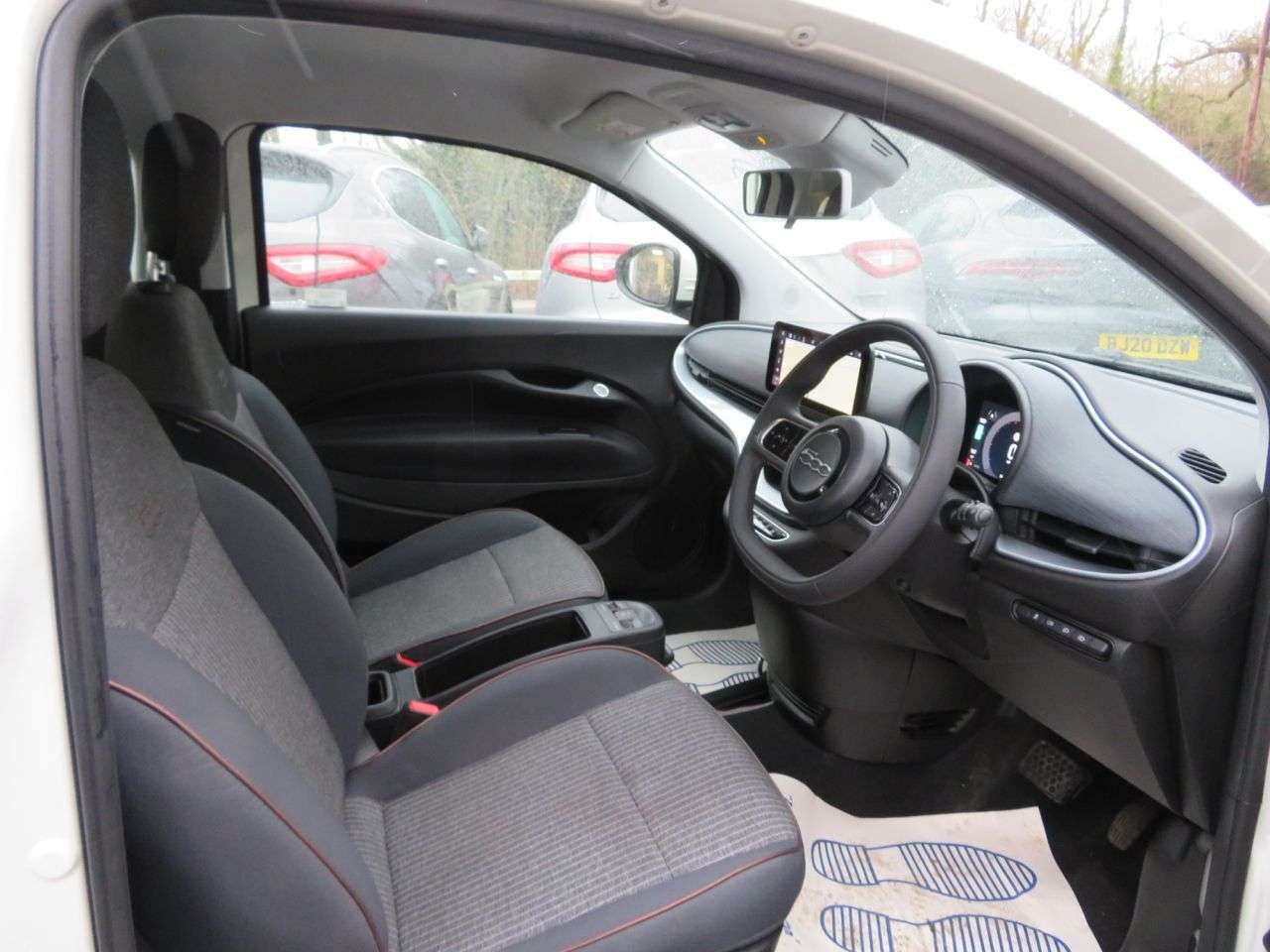 2021 FIAT 500E 2021 FIAT 500E