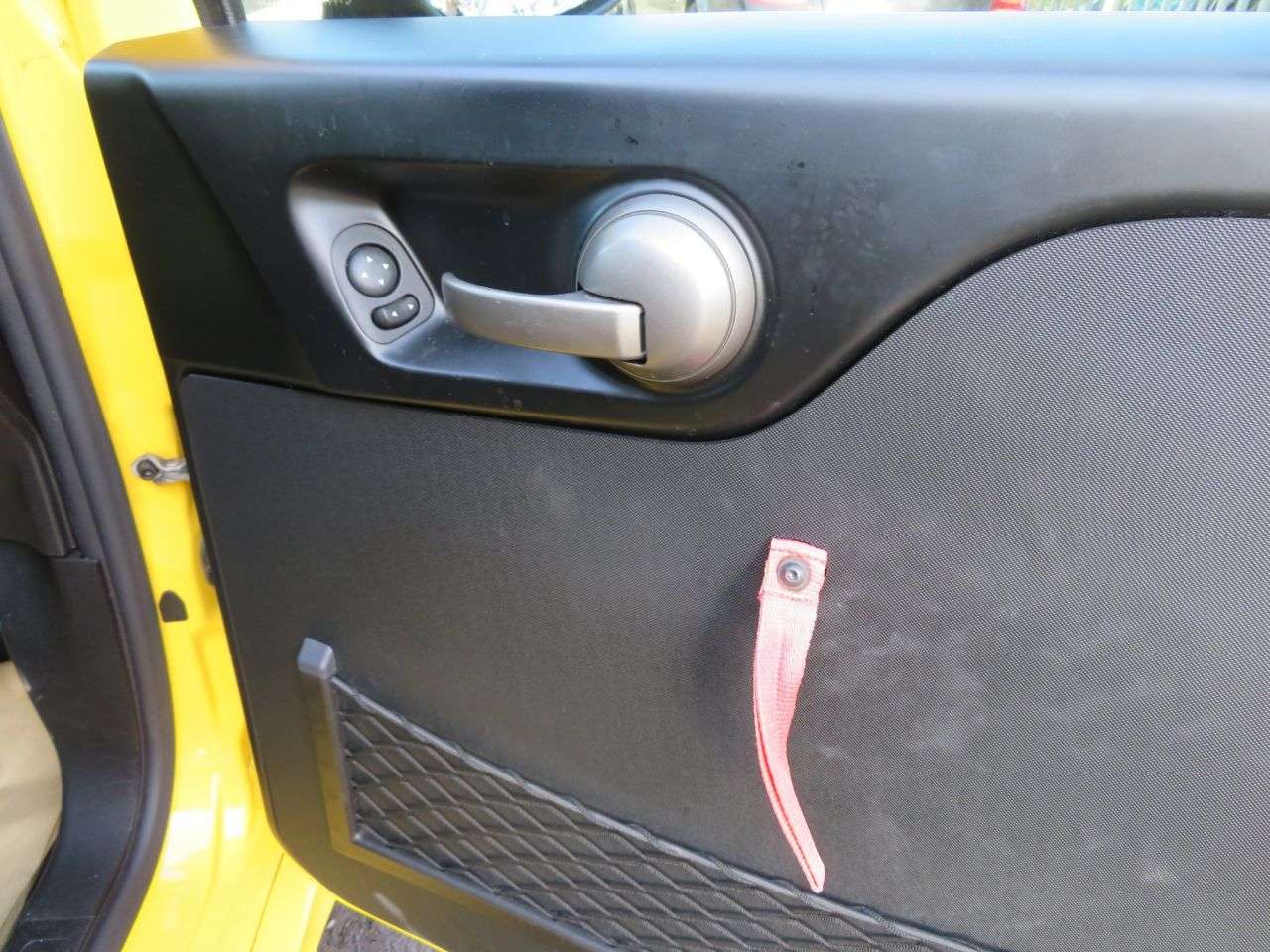 2016 ABARTH 695 2016 ABARTH 695