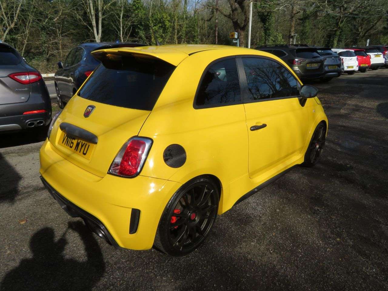 2016 ABARTH 695 2016 ABARTH 695