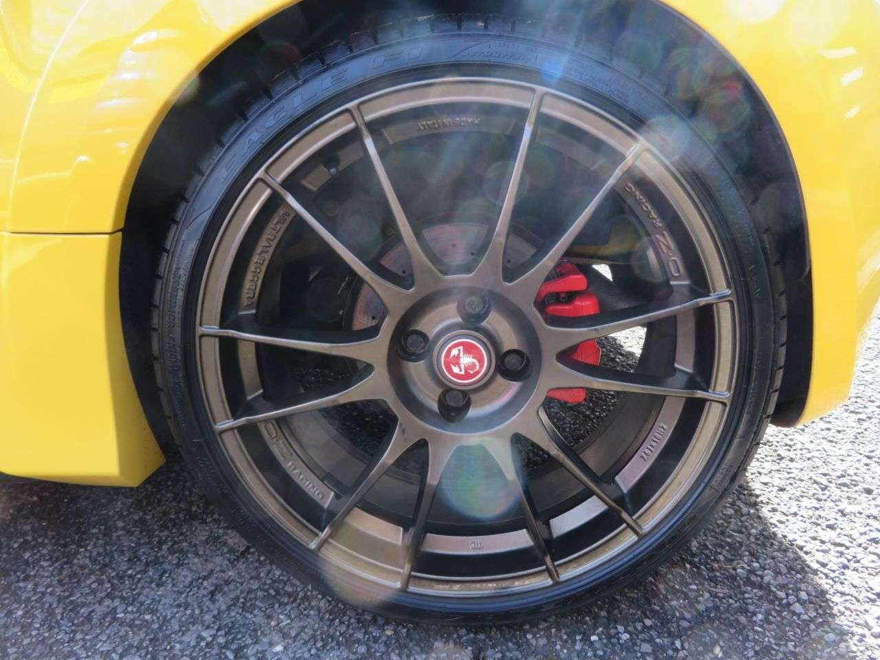 2016 ABARTH 695 2016 ABARTH 695