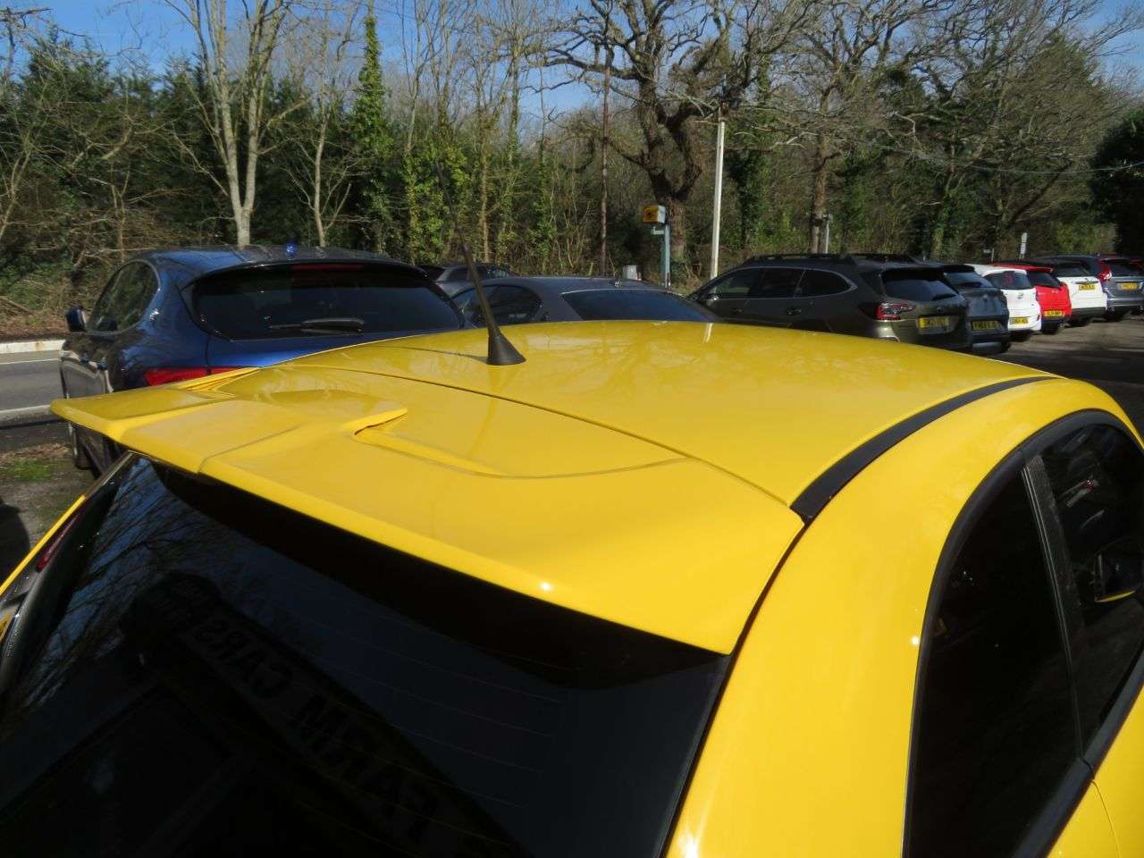 2016 ABARTH 695 2016 ABARTH 695