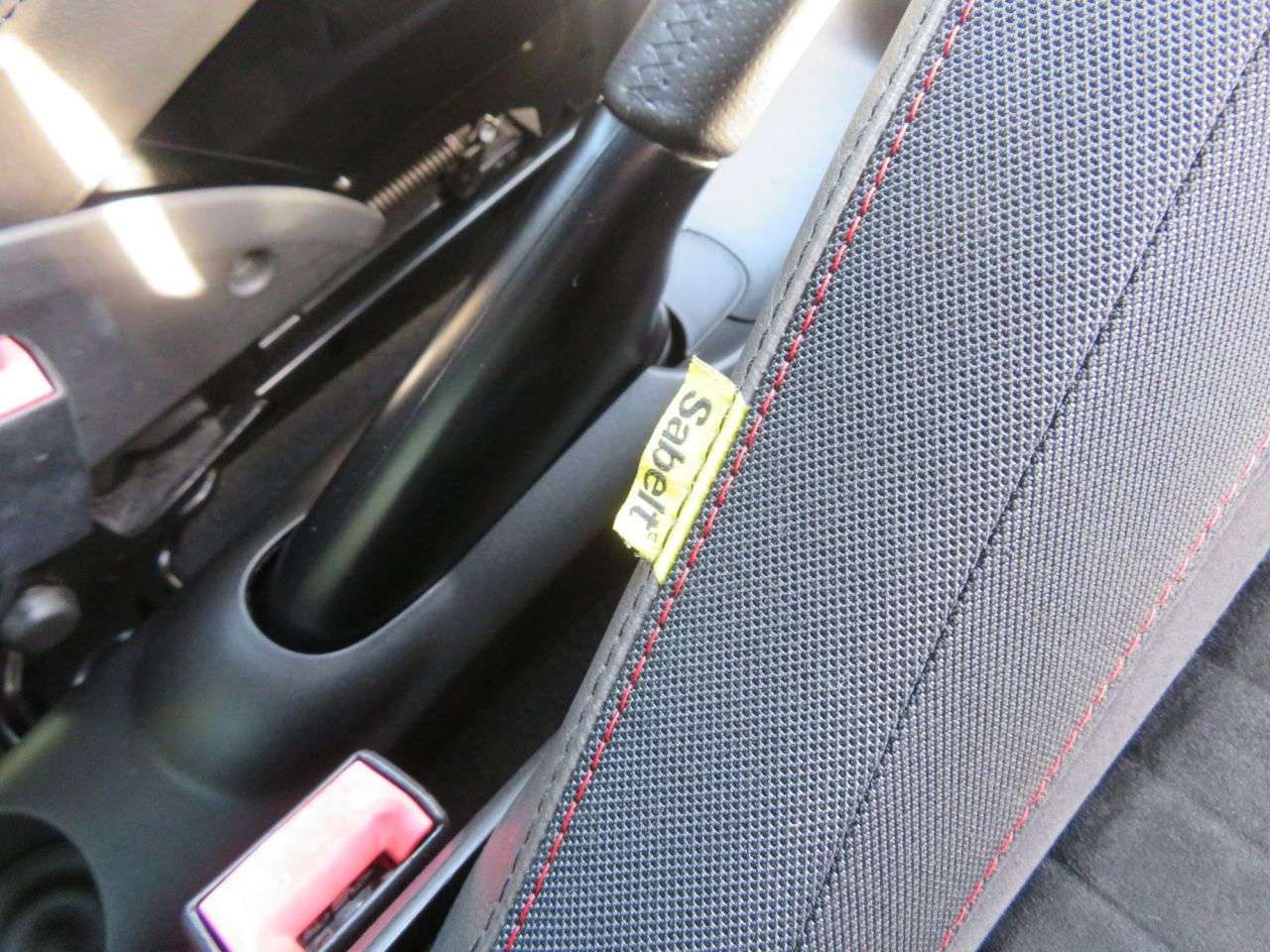 2016 ABARTH 695 2016 ABARTH 695