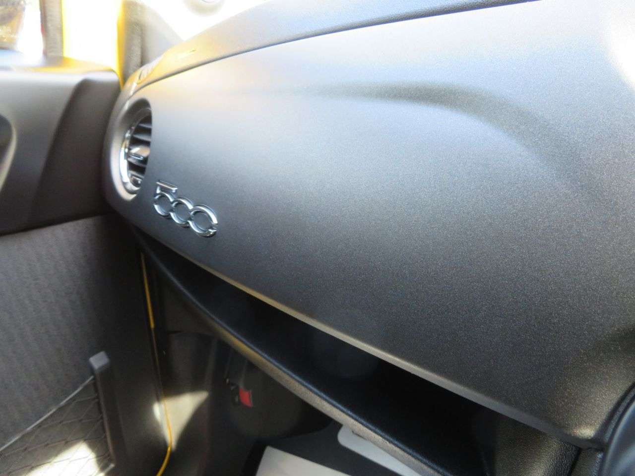 2016 ABARTH 695 2016 ABARTH 695