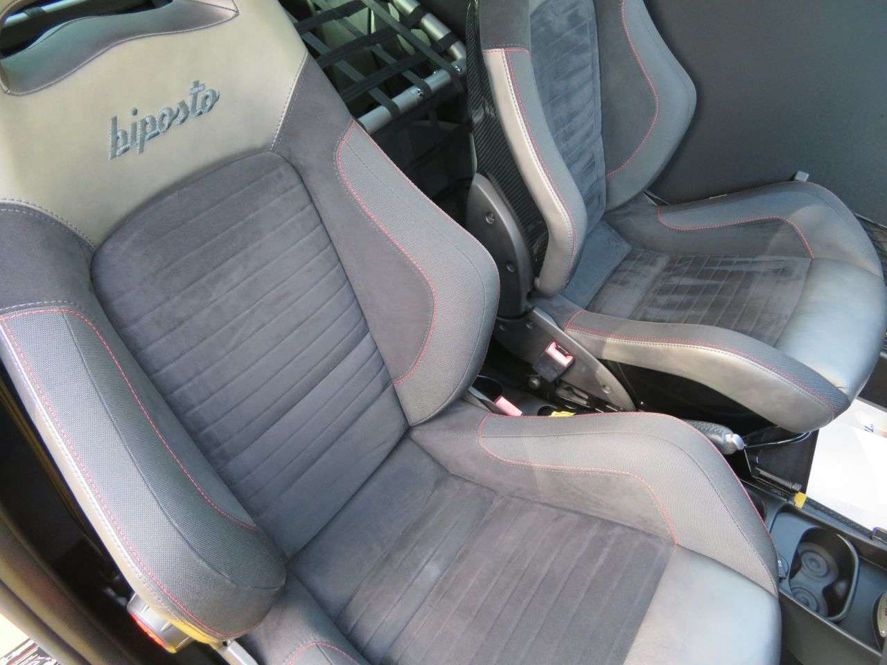 2016 ABARTH 695 2016 ABARTH 695