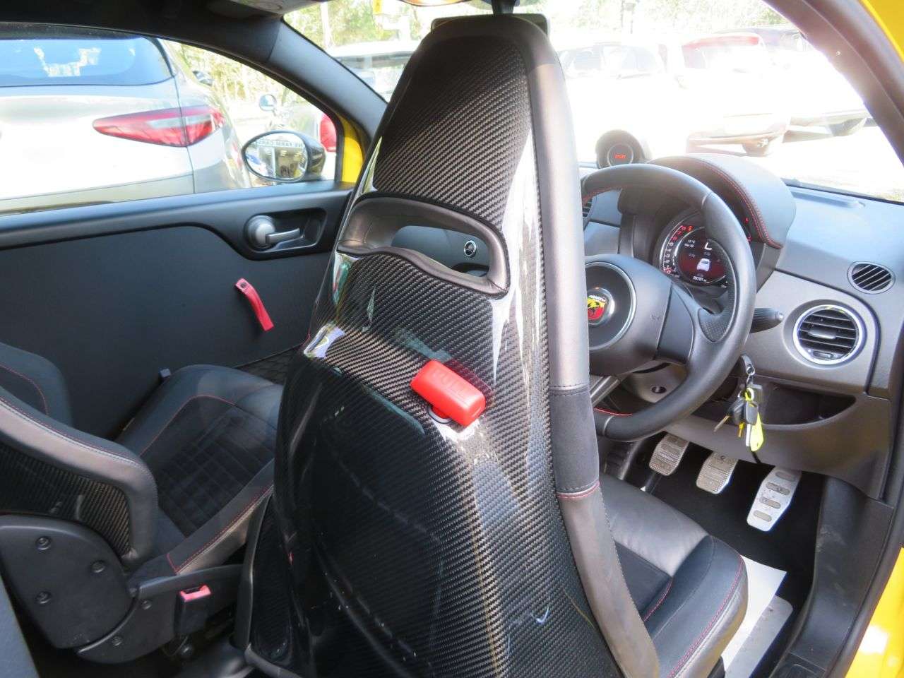 A 2016 ABARTH 695 1.4 T-Jet Biposto Record Edition Hatchback 3dr Petrol Manual Euro 6 (190 bh A 2016 ABARTH 695 1.4 T-Jet Biposto Record Edition Hatchback 3dr Petrol Manual Euro 6 (190 bh