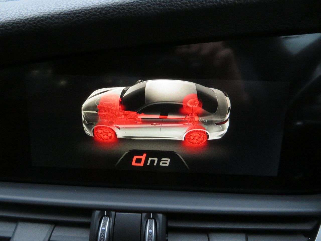 2017 ALFA ROMEO GIULIA 2017 ALFA ROMEO GIULIA